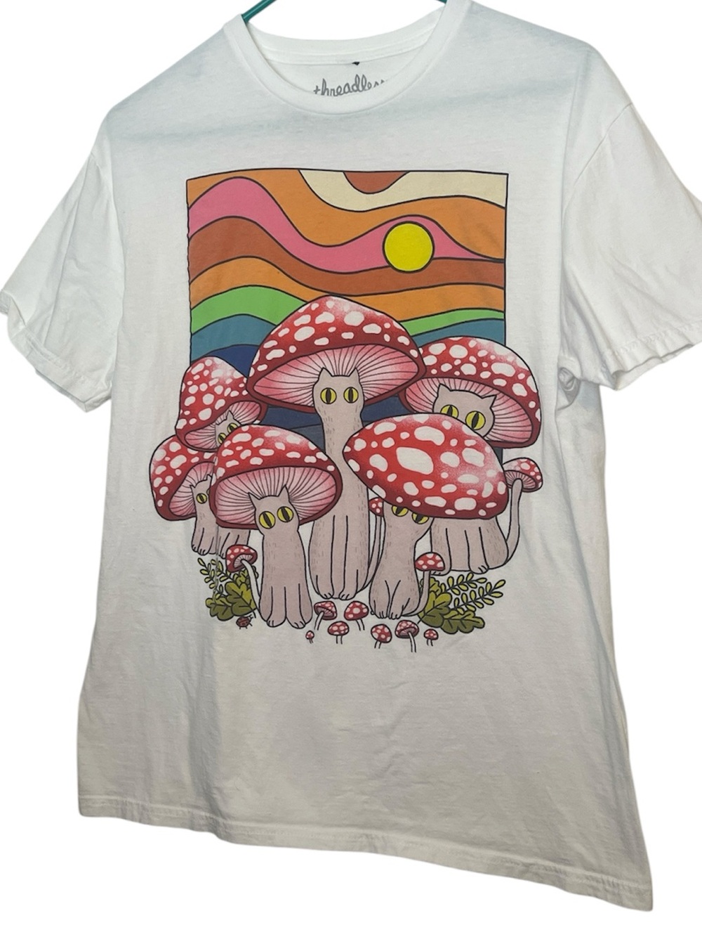 Retro Rainbow Mushroom Cat Graphic Tee Threadless Kooky Love- White. Medium